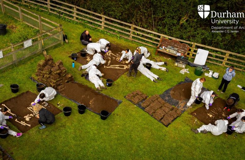 Opgravingen in Durham door de studenten van de master Forensic Archaeology and Anthropology aan de Universiteit van Durham